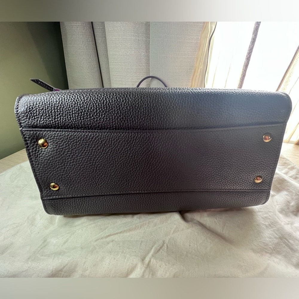 Salvatore Ferragamo Bag - Picture 3 of 6